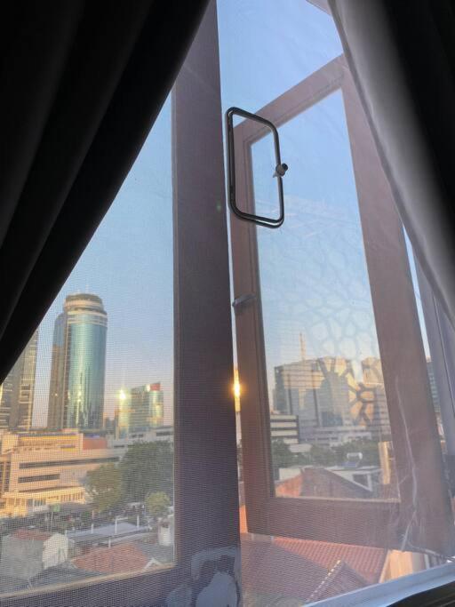 Rumah tetamu A Fantastic Roof View At Superb Location In Jakarta