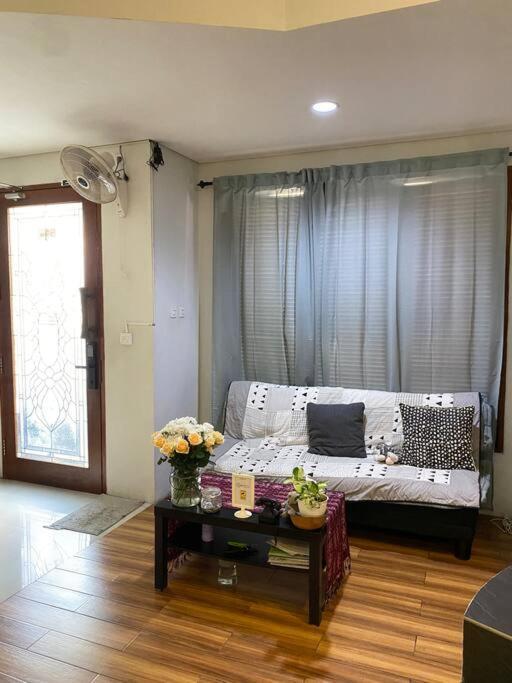 Rumah tetamu A Fantastic Roof View At Superb Location In